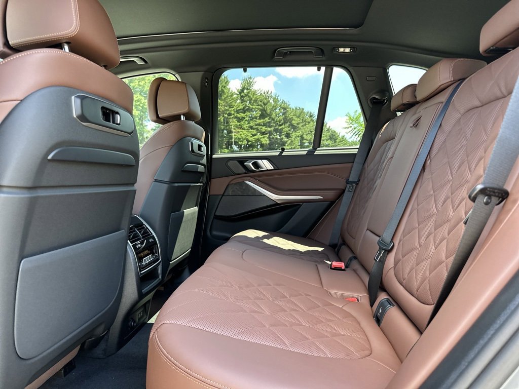 New 2026 BMW X5 M60i image 22