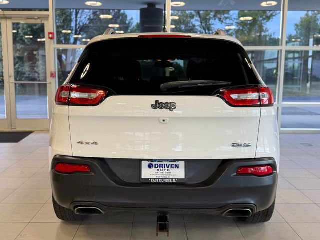 Used 2015 Jeep Cherokee Latitude w/ Comfort/Convenience Group AWD/4WD image 10