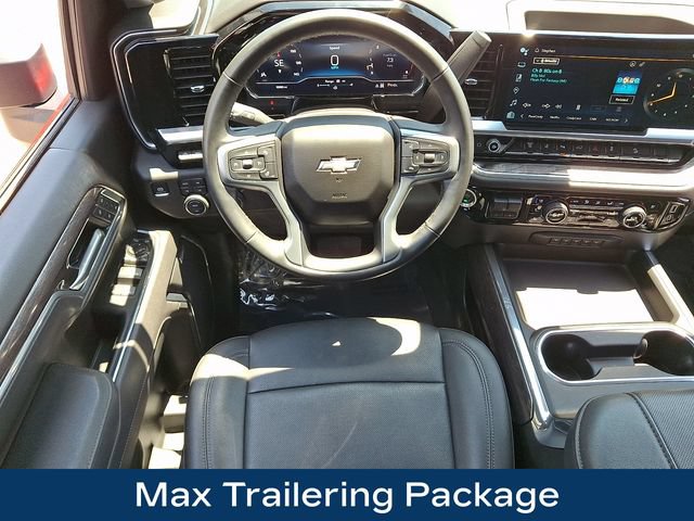 Used 2025 Chevrolet Silverado 2500 LTZ w/ LTZ Premium Package AWD/4WD image 3