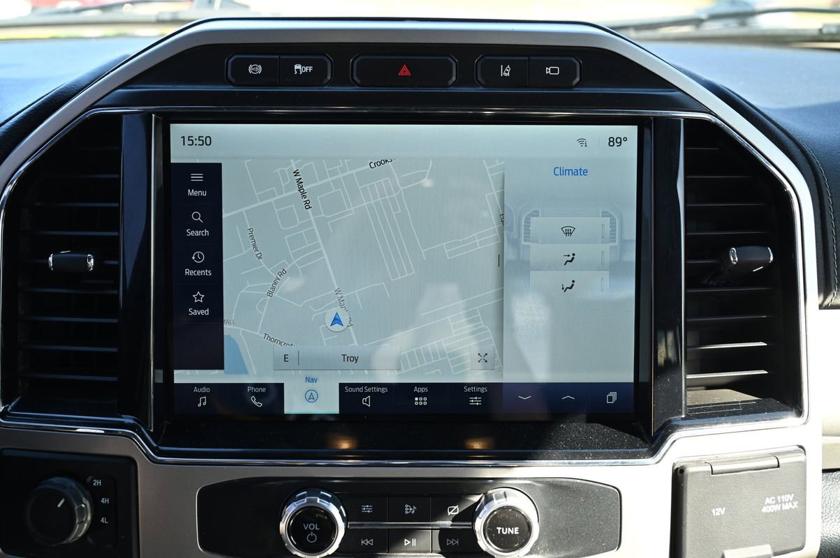 Used 2022 Ford F350 Lariat w/ Chrome Package image 30