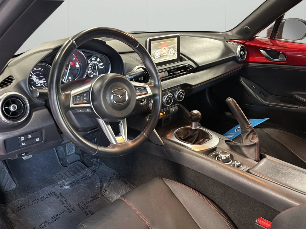 Used 2016 MAZDA MX-5 Miata Grand Touring RWD image 34