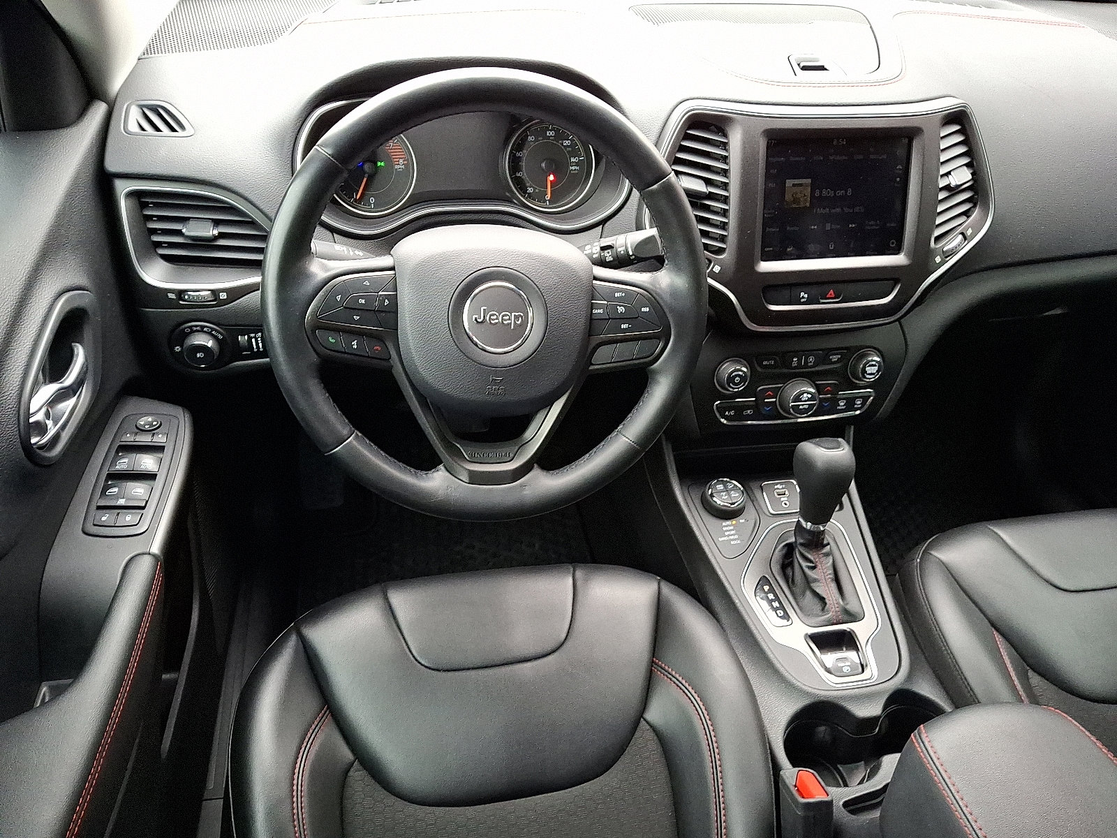 Certified 2020 Jeep Cherokee Trailhawk w/ Cold Weather Group image 13