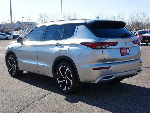 Used 2023 Mitsubishi Outlander SEL image 5