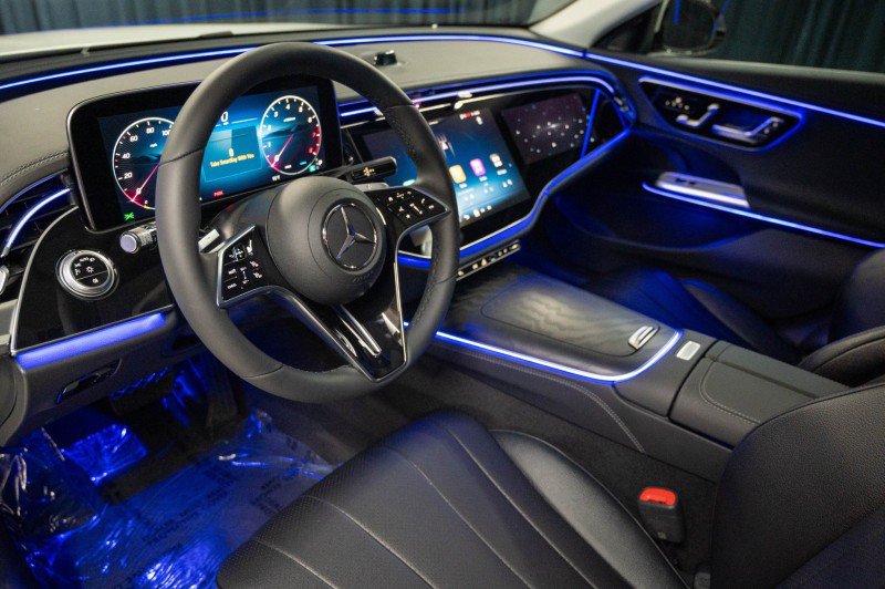 New 2026 Mercedes-Benz E 350 Sedan image 15
