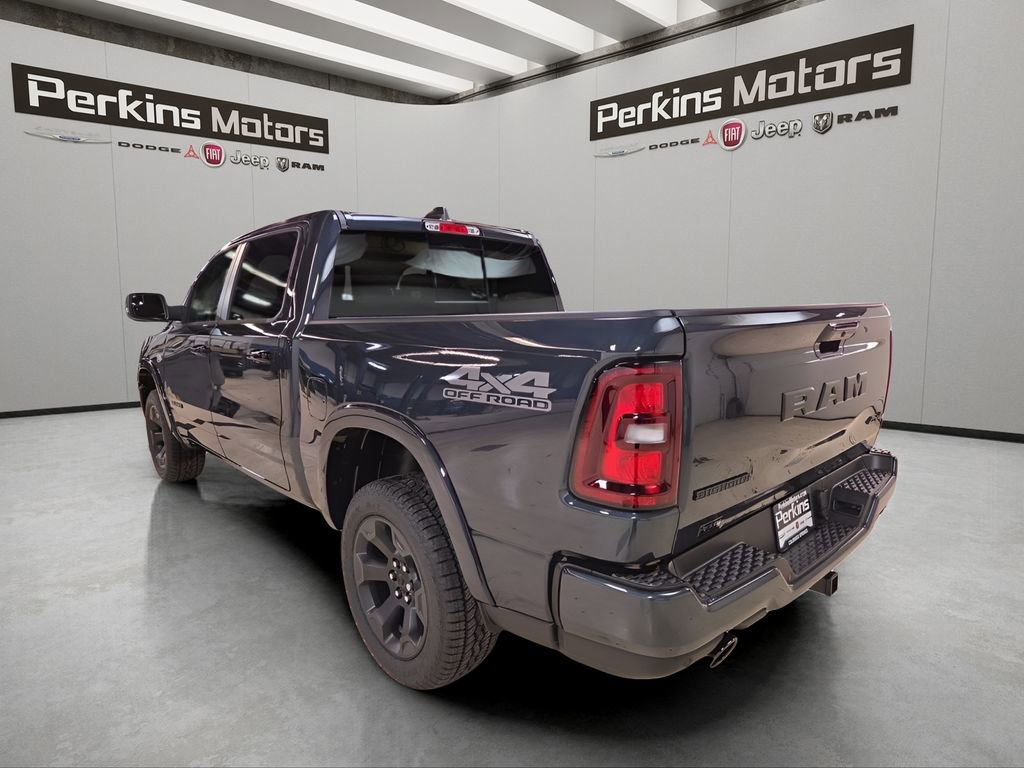 New 2026 RAM 1500 4x4 Crew Cab image 3