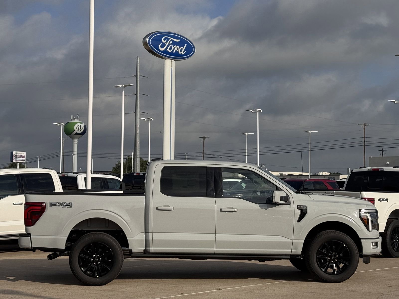New 2026 Ford F150 Platinum image 3