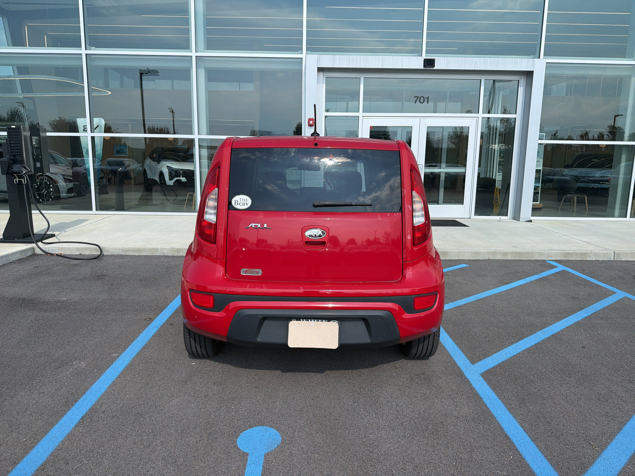 Used 2012 Kia Soul + FWD image 6