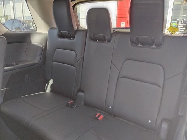 New 2026 Nissan Pathfinder SL w/ Cargo Package AWD/4WD image 13