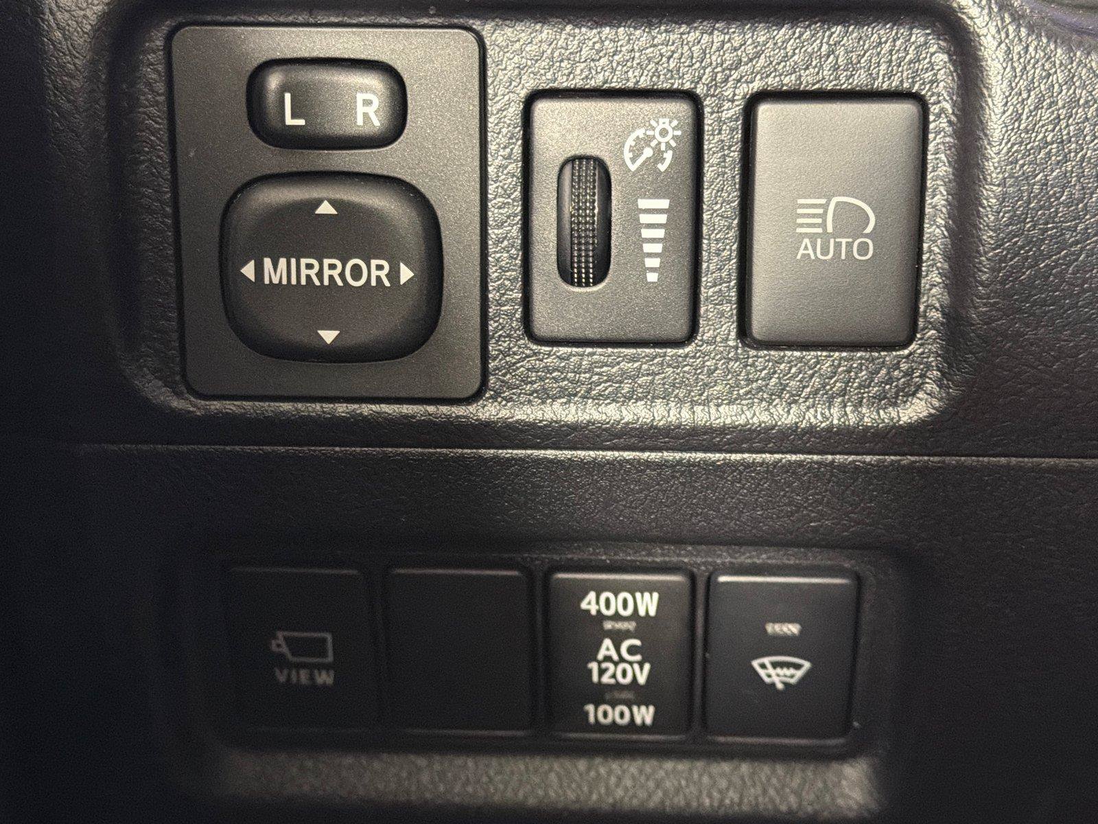 Used 2024 Toyota 4Runner TRD Off-Road Premium w/ Off Road Premium Plus Package AWD/4WD image 31