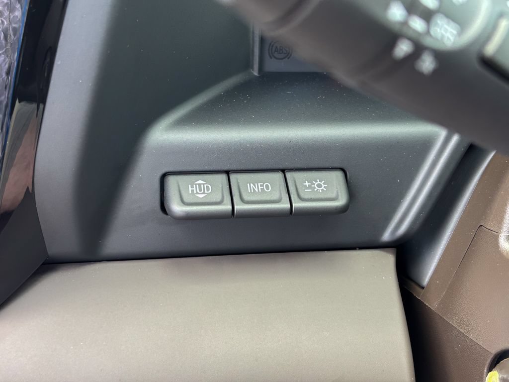 Used 2023 GMC Sierra 1500 Denali AWD/4WD image 35