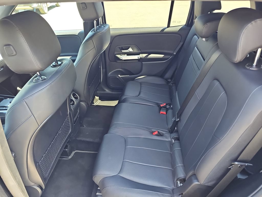 Used 2023 Mercedes-Benz GLB 250 4MATIC image 26
