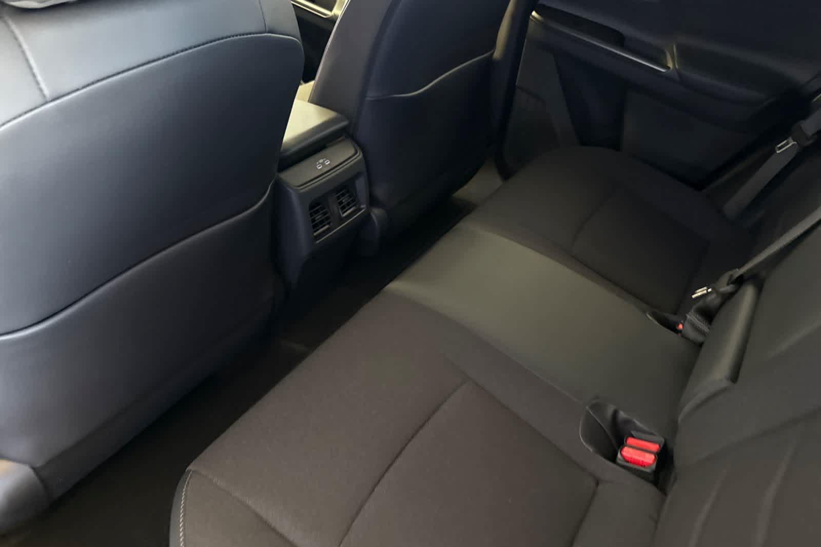 New 2026 Subaru Uncharted Premium FWD image 11