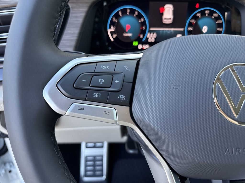 New 2026 Volkswagen Atlas SEL Premium R-Line image 24
