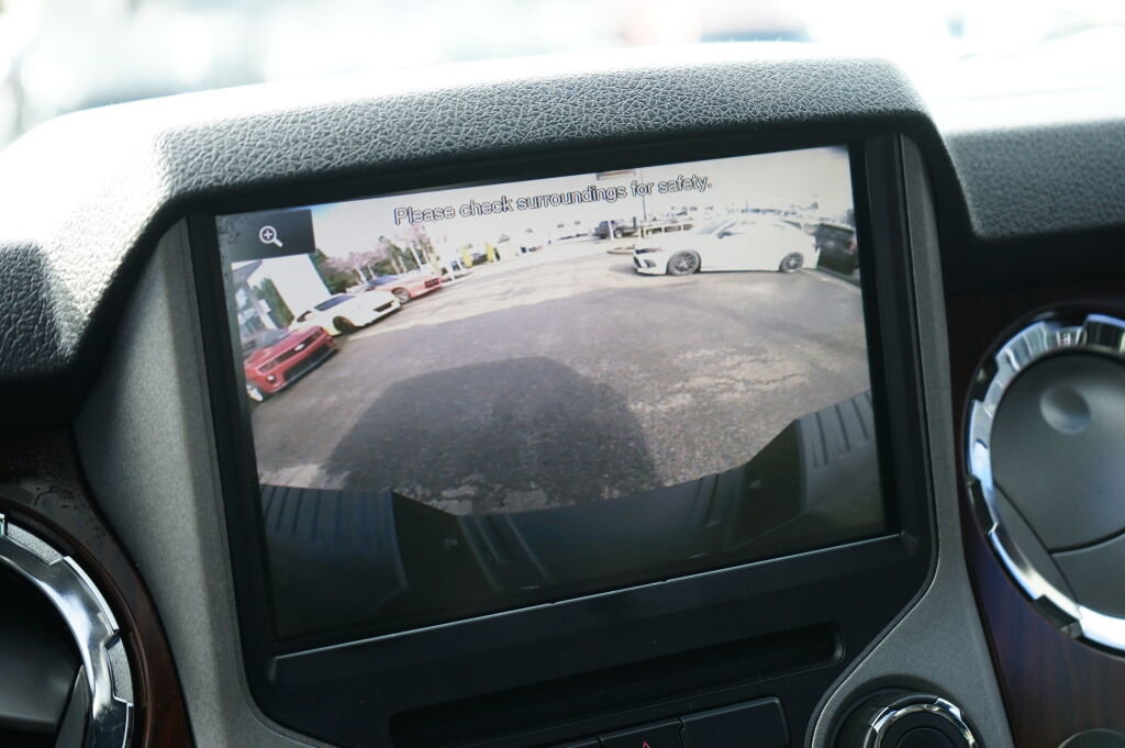 Used 2014 Ford F250 Lariat w/ Lariat Ultimate Package image 18