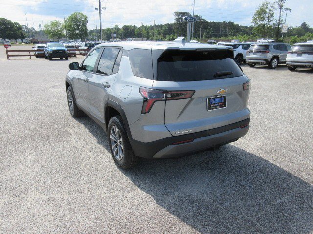 New 2026 Chevrolet Equinox LT w/ Convenience Package II FWD image 7