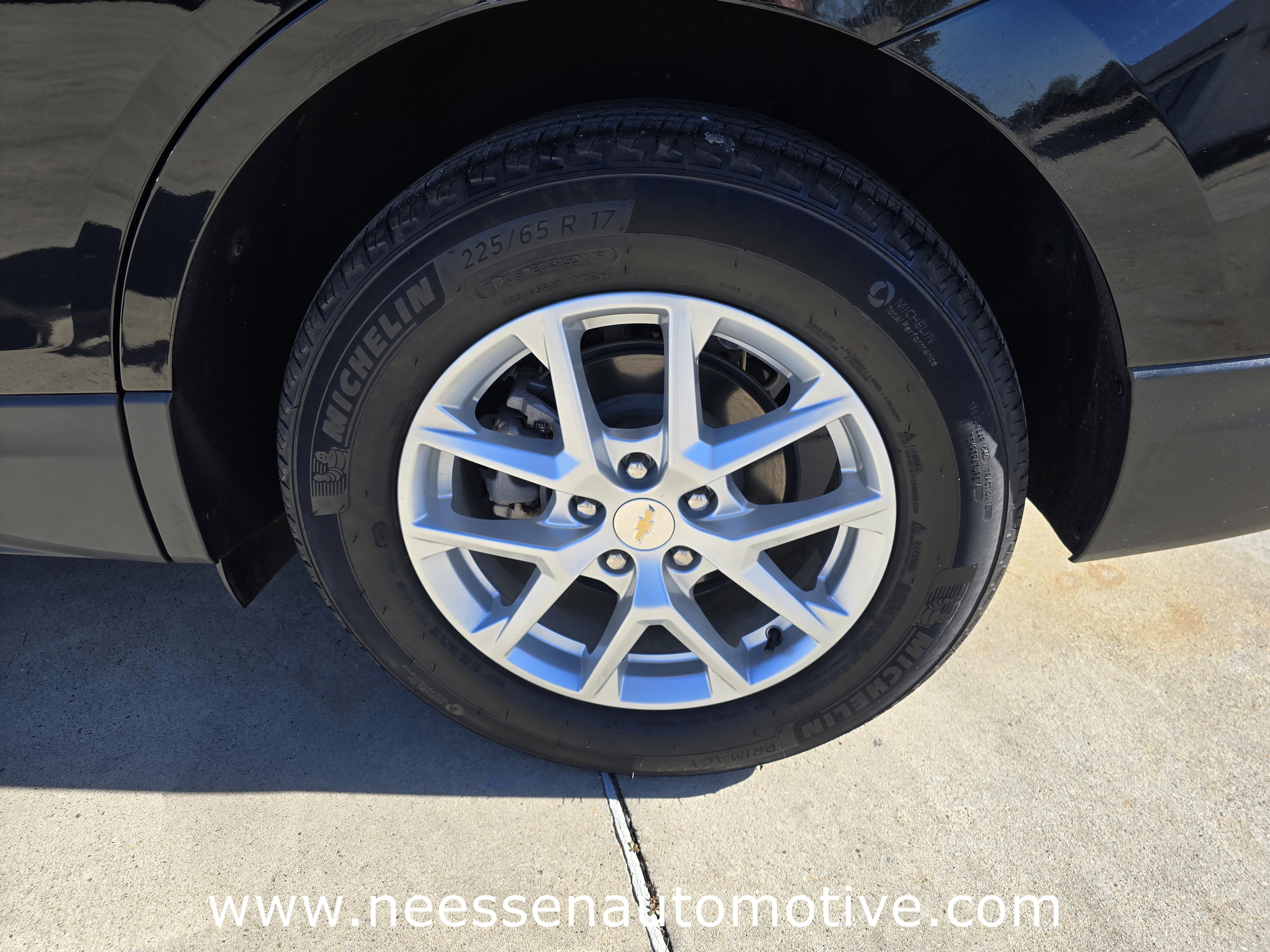 Used 2024 Chevrolet Equinox LS w/ LS Convenience Package image 33