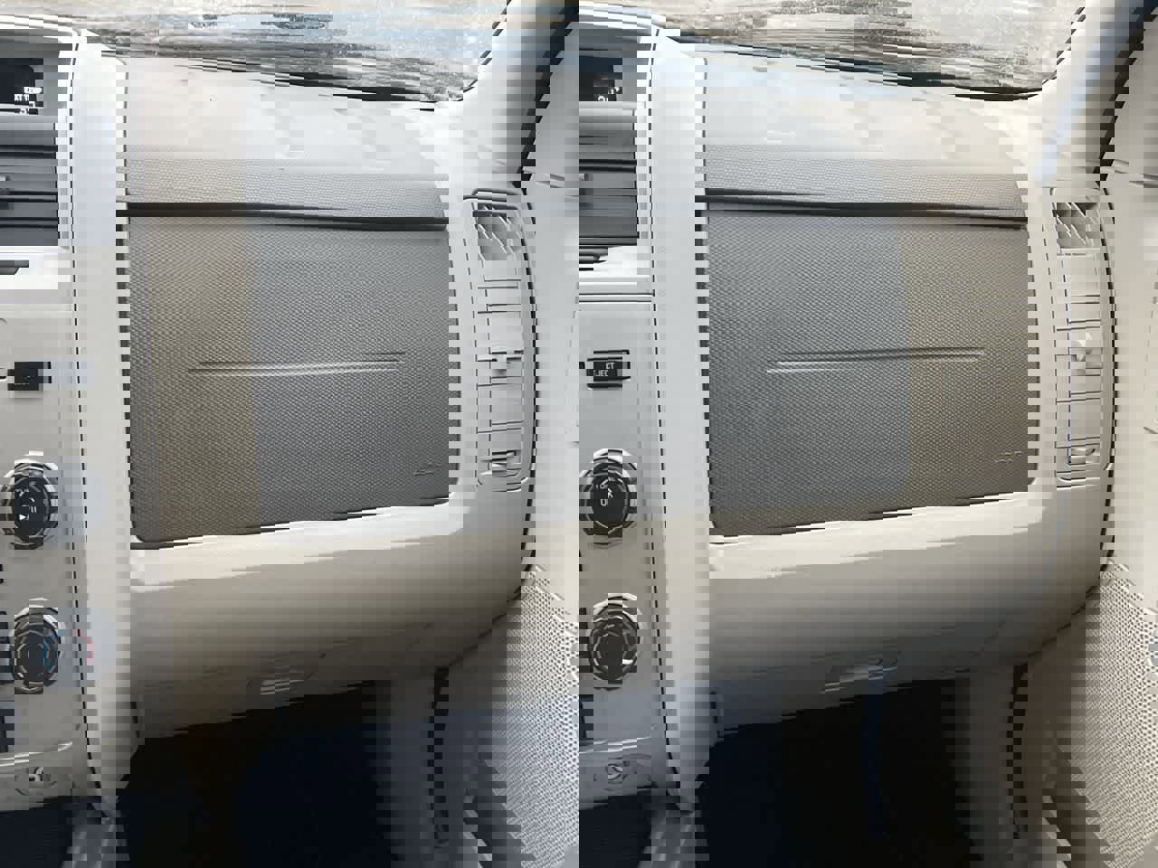 Used 2012 Ford Escape XLT image 16