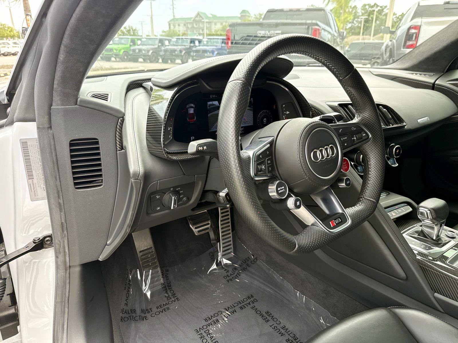 Used 2018 Audi R8 V10 plus AWD/4WD image 18