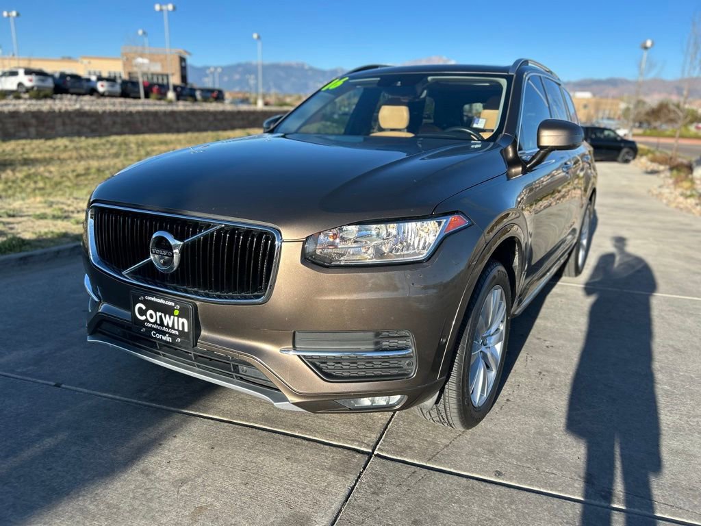 Used 2016 Volvo XC90 T6 Momentum AWD/4WD image 3