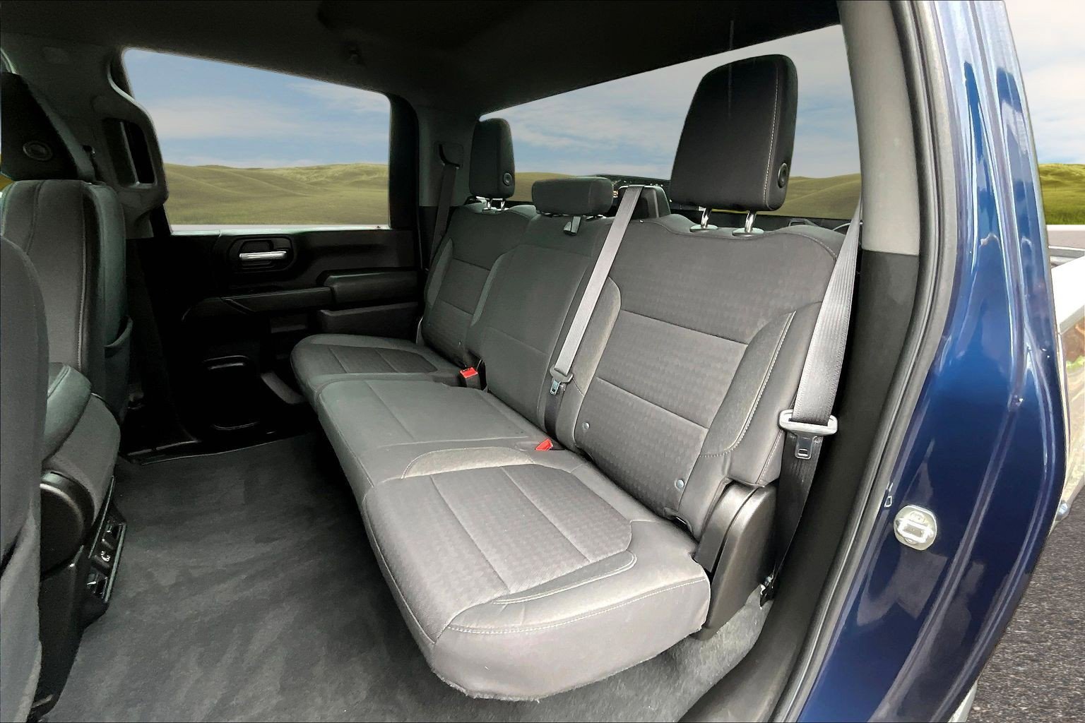 Used 2022 Chevrolet Silverado 2500 LT w/ Convenience Package image 15