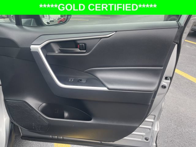 Certified 2024 Toyota RAV4 LE AWD/4WD image 39