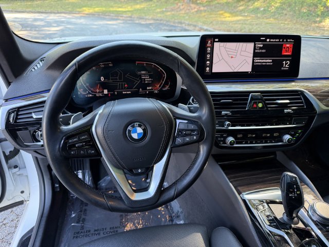 Used 2021 BMW 530i xDrive w/ Convenience Package AWD/4WD image 17