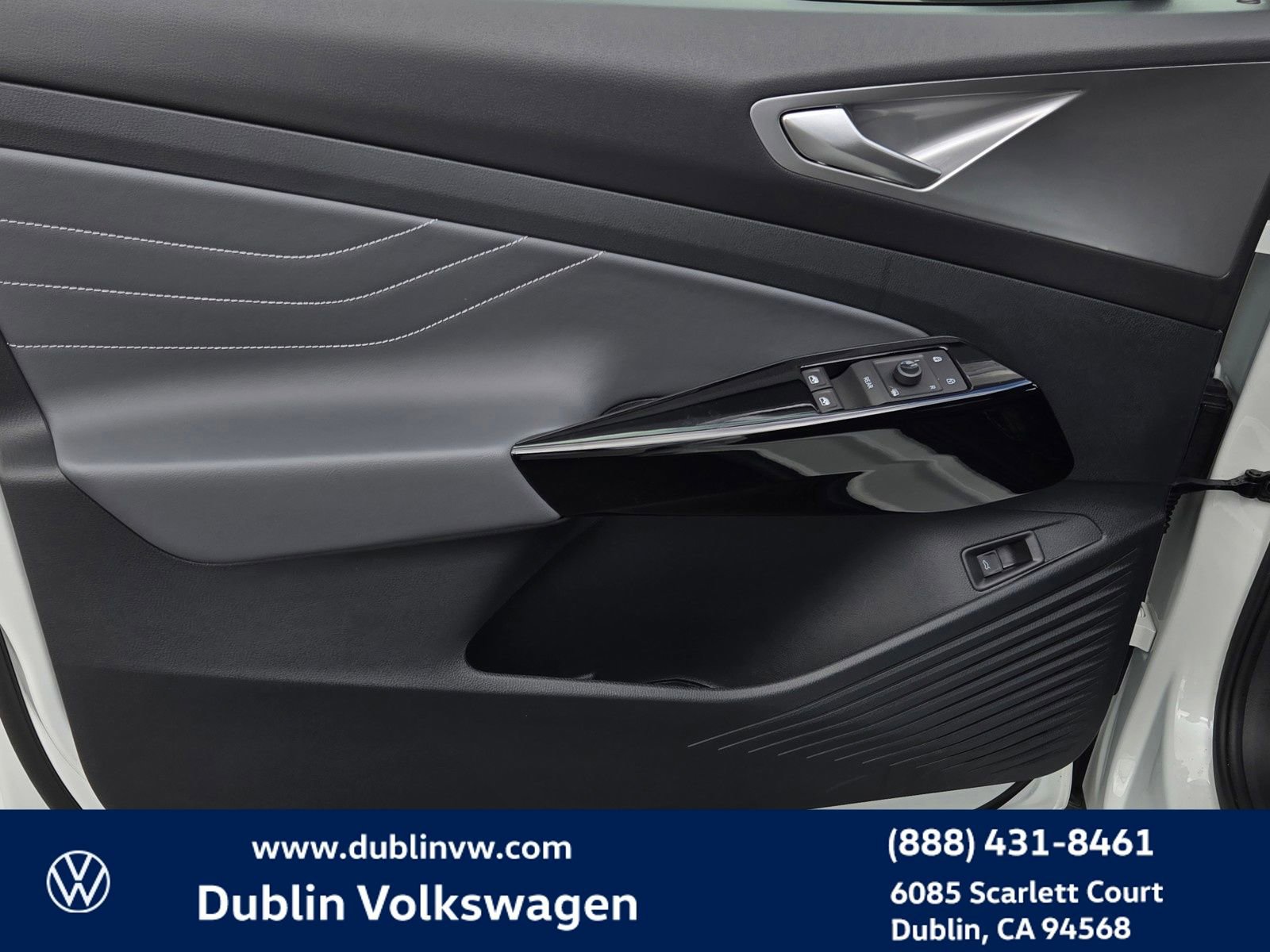 Used 2023 Volkswagen ID.4 Pro S RWD image 10