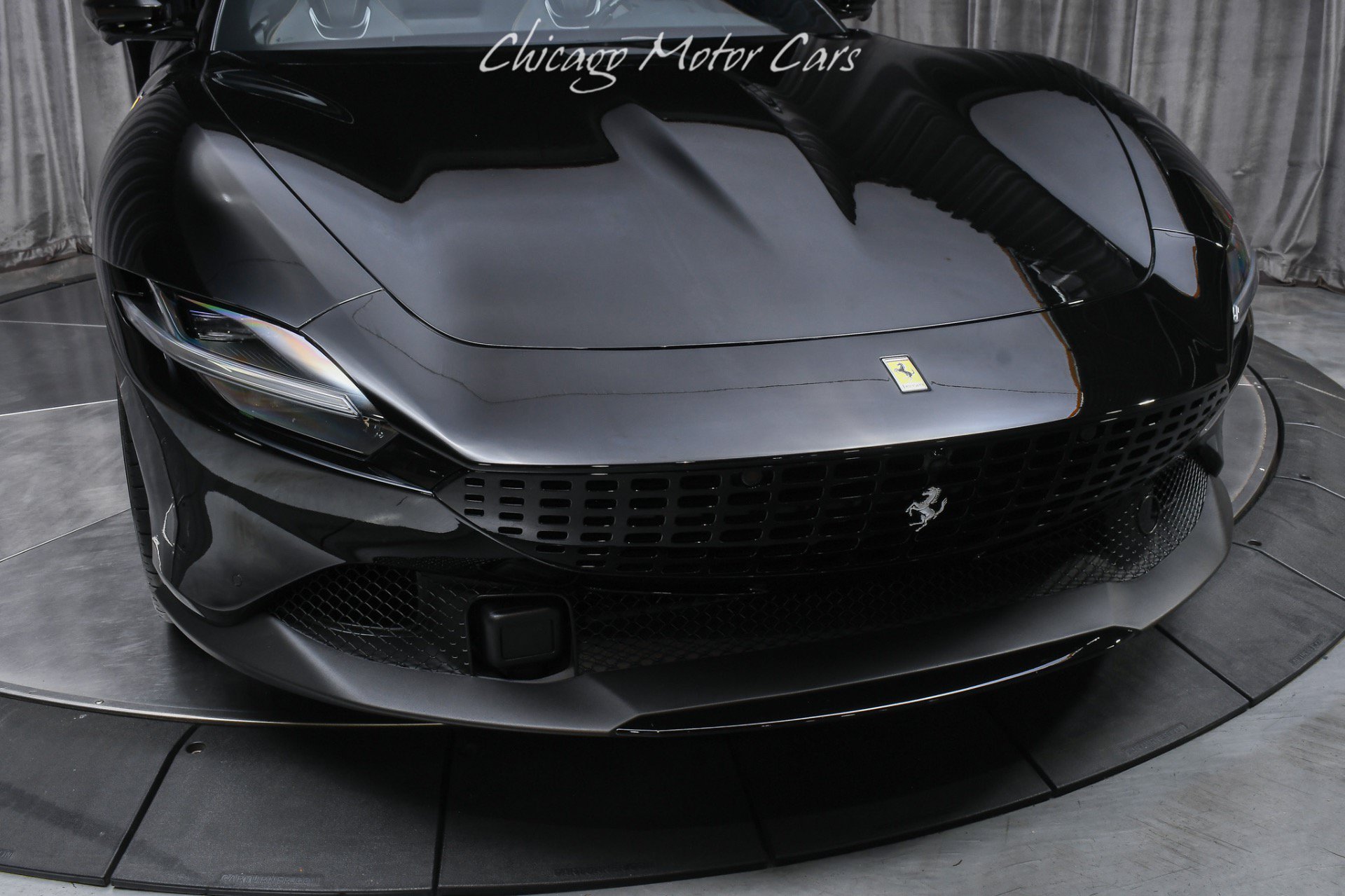 Used 2024 Ferrari Roma Spider RWD image 29