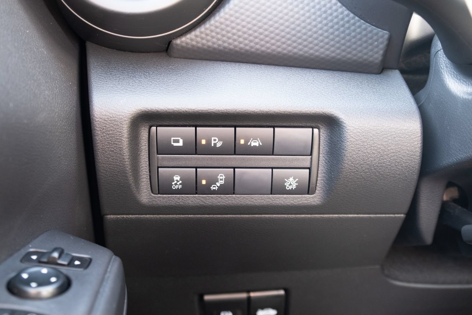 Used 2023 Nissan Kicks S FWD image 10