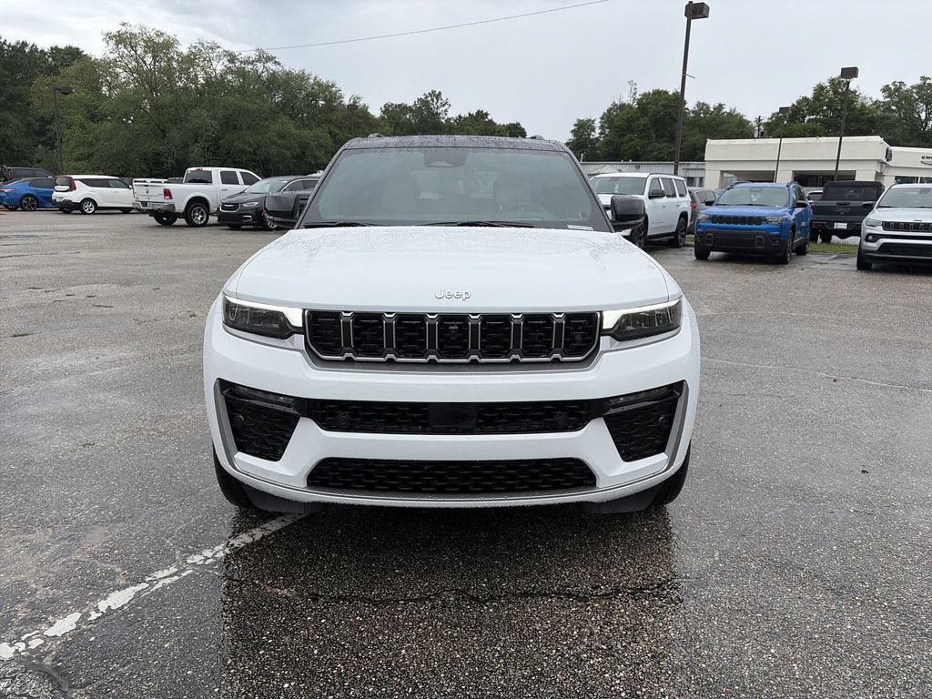 New 2026 Jeep Grand Cherokee Summit w/ Adv Protech Group IV AWD/4WD image 9