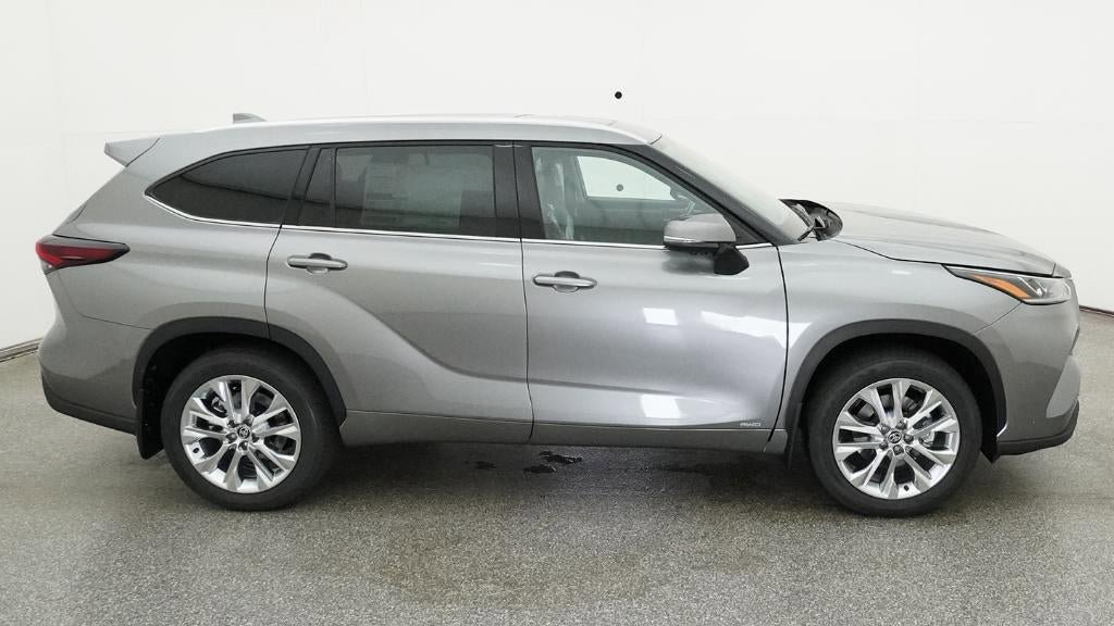 New 2026 Toyota Highlander Limited AWD/4WD image 11