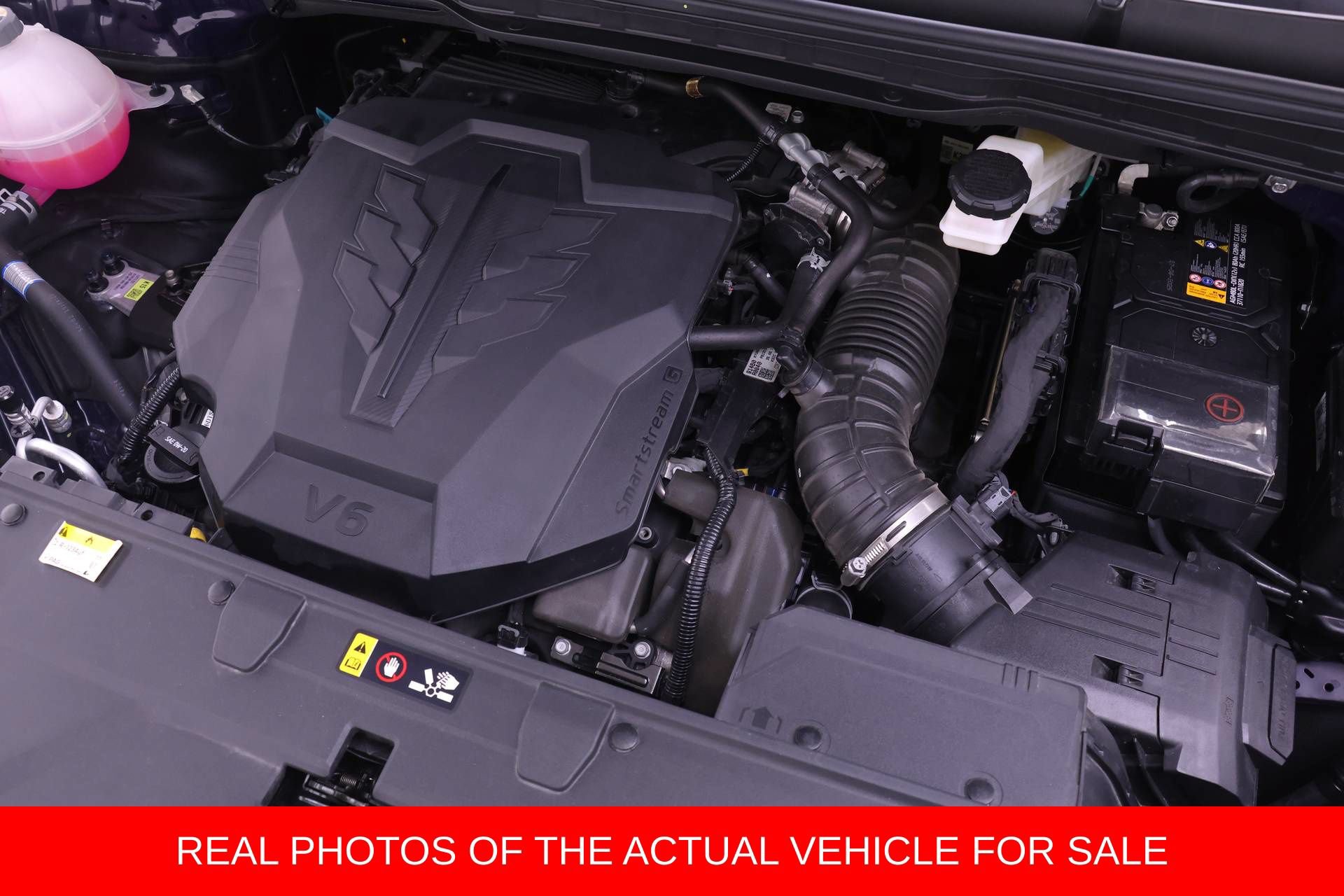 Used 2026 Kia Carnival LX FWD image 17