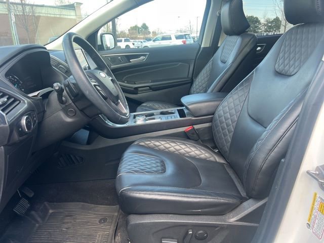 Used 2024 Ford Edge Titanium w/ Equipment Group 301A image 22