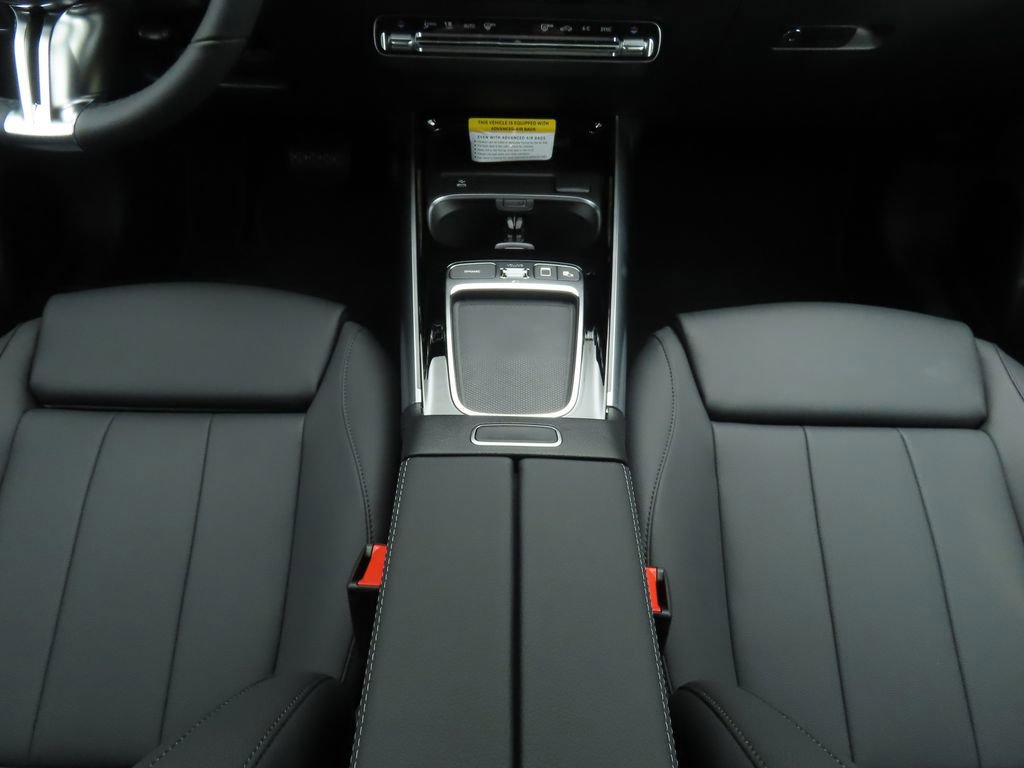 Used 2026 Mercedes-Benz GLA 250 image 16
