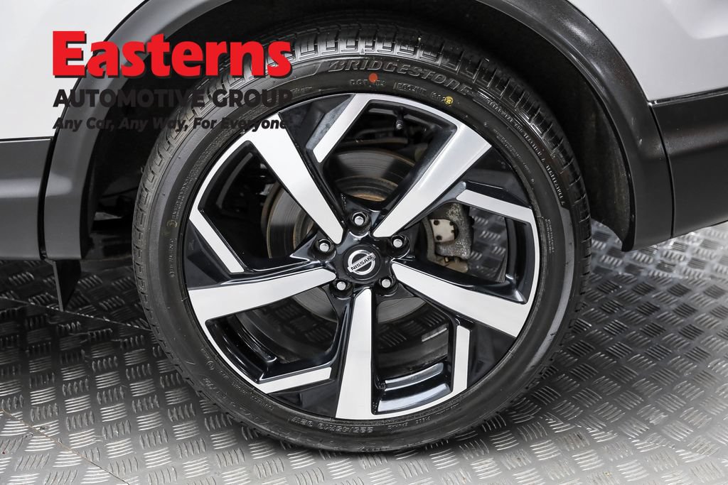 Used 2022 Nissan Rogue Sport SL w/ Premium Package AWD/4WD image 8