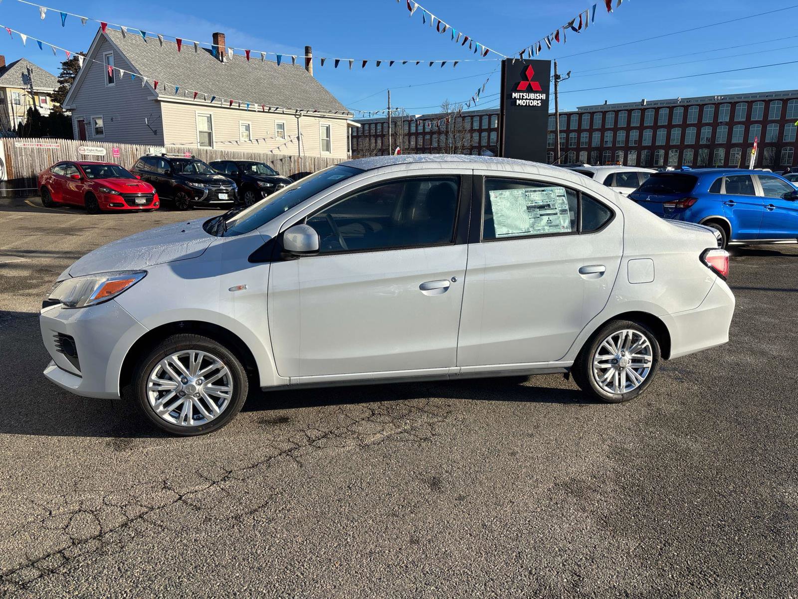 New 2024 Mitsubishi Mirage G4 LE image 2