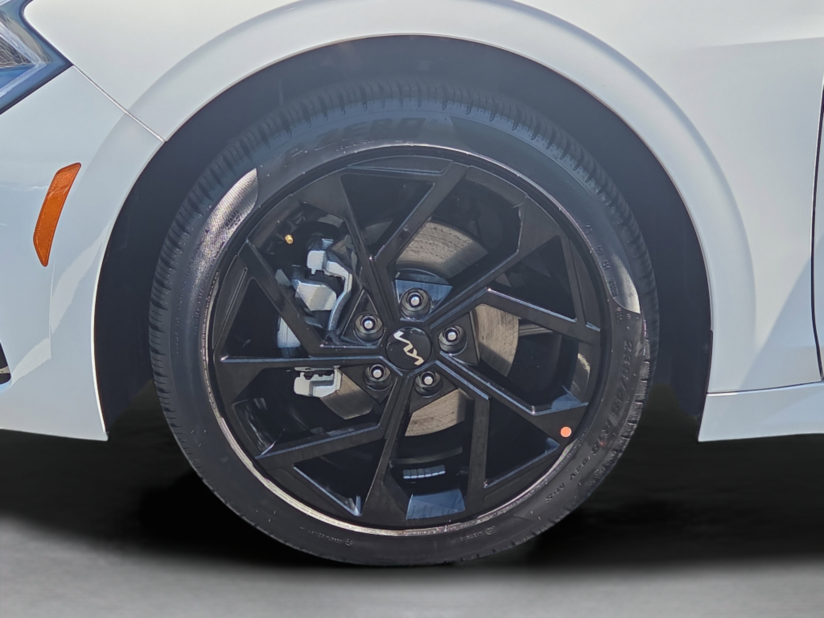 New 2026 Kia K5 GT-Line w/ GT-Line Premium Package FWD image 39