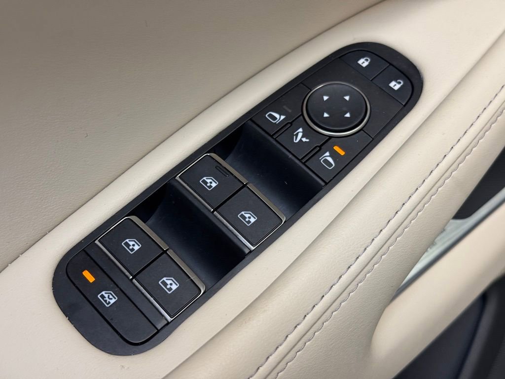 Used 2025 INFINITI QX60 Luxe AWD/4WD image 9