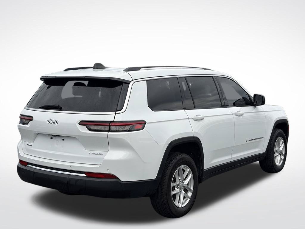 Used 2023 Jeep Grand Cherokee L Laredo w/ Luxury Tech Group I AWD/4WD image 6
