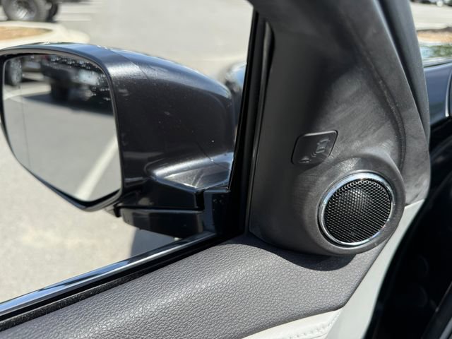 Used 2015 Acura RLX w/ Technology Package FWD image 12