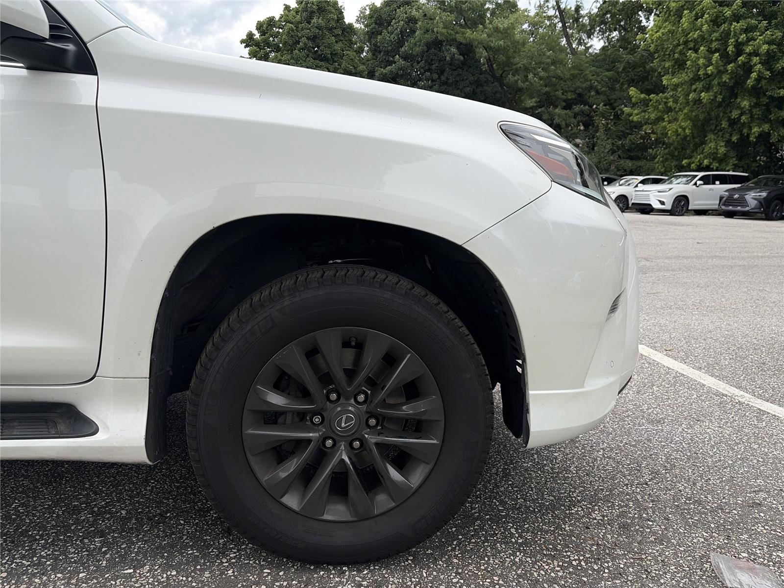 Used 2022 Lexus GX 460 Premium w/ Premium Plus Package AWD/4WD image 17