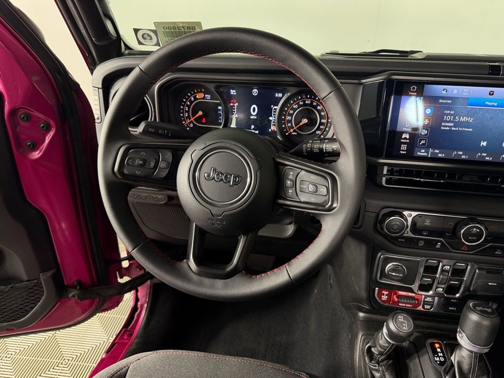 Used 2024 Jeep Wrangler Unlimited Rubicon image 17