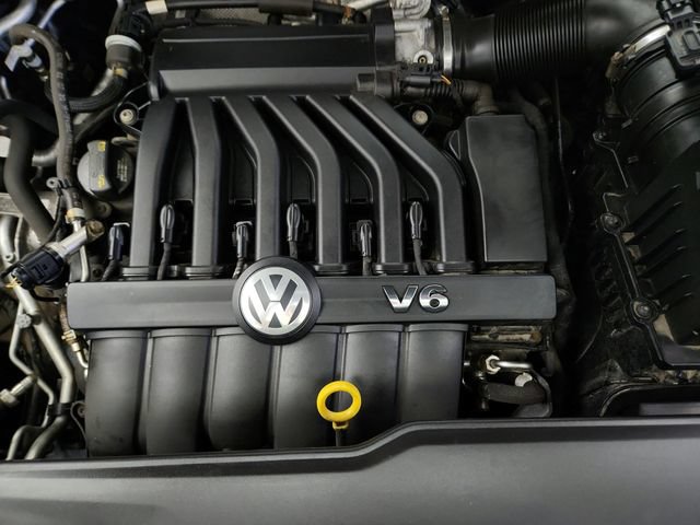 Used 2021 Volkswagen Atlas SEL AWD/4WD image 40