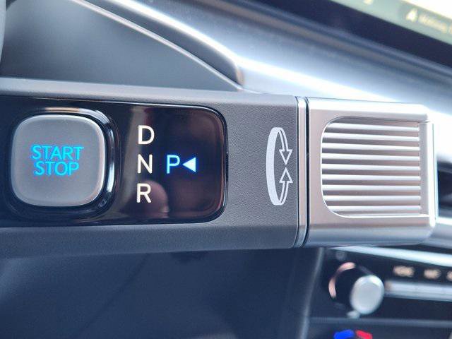 New 2026 Hyundai Ioniq 9 Limited image 15