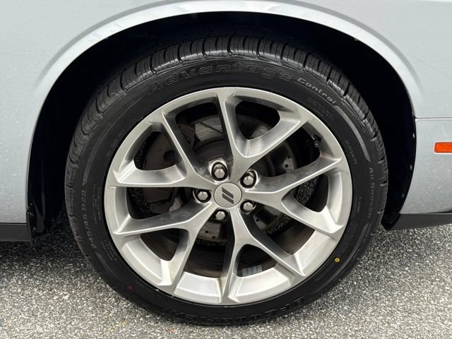 Used 2021 Dodge Challenger SXT w/ Plus Package RWD image 21