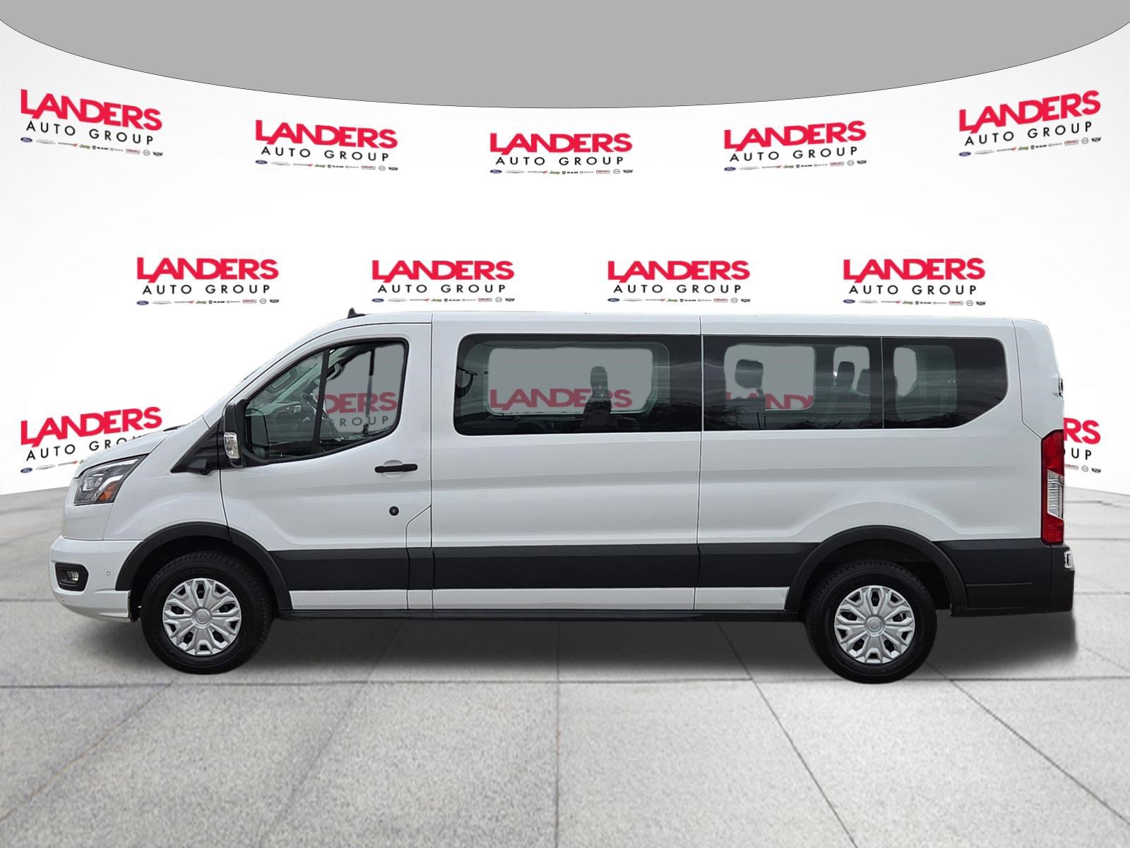 Used 2023 Ford Transit 350 XLT image 6