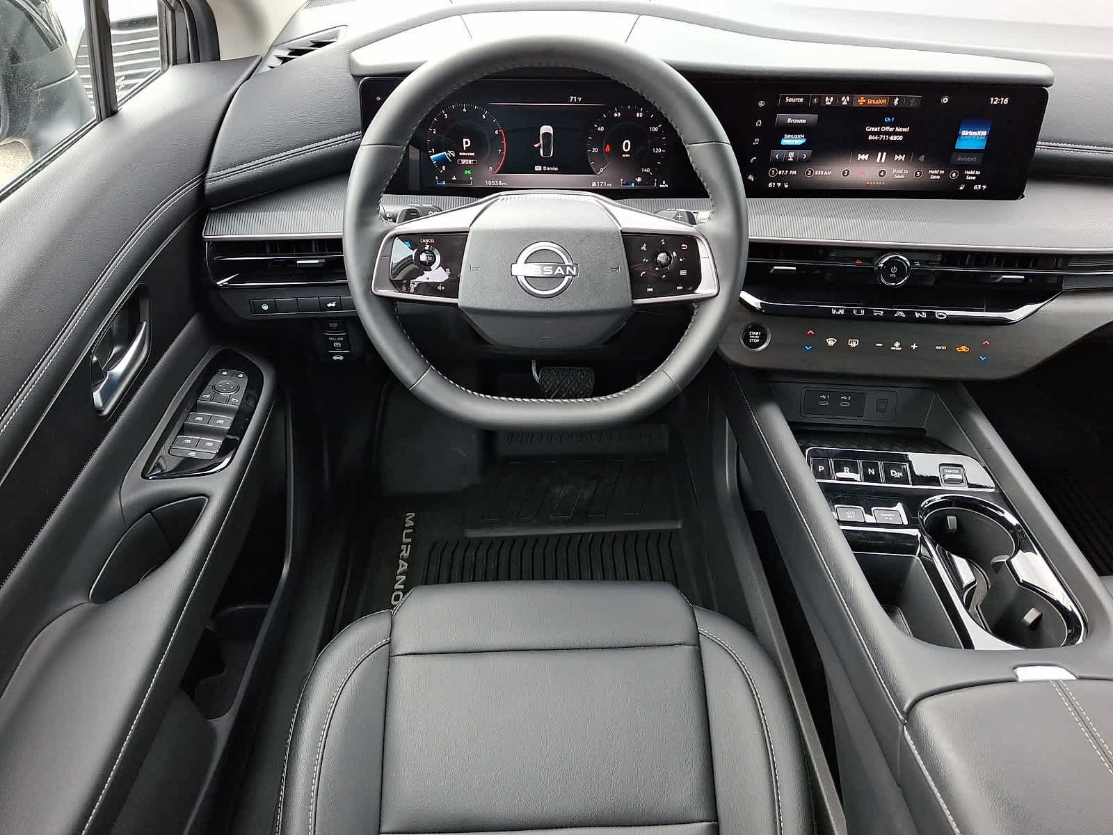 Used 2025 Nissan Murano SV AWD/4WD image 13