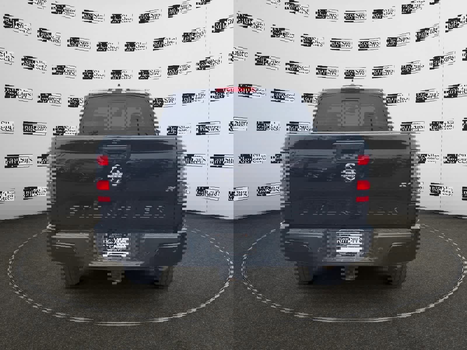 Used 2022 Nissan Frontier SV image 5