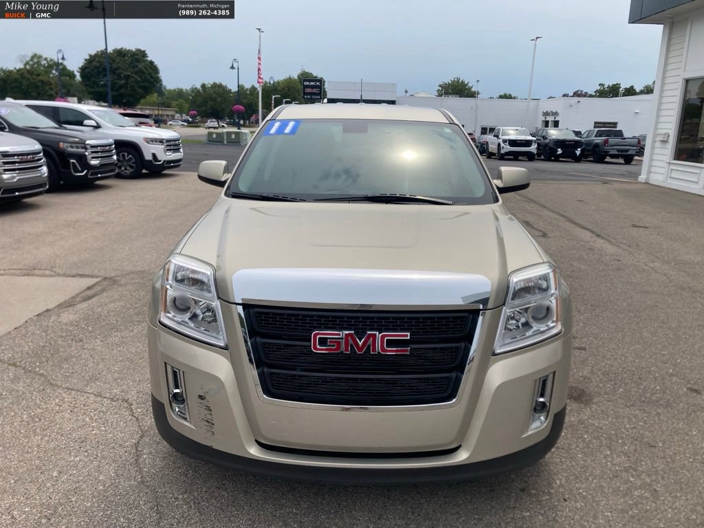 Used 2011 GMC Terrain SLE FWD image 2