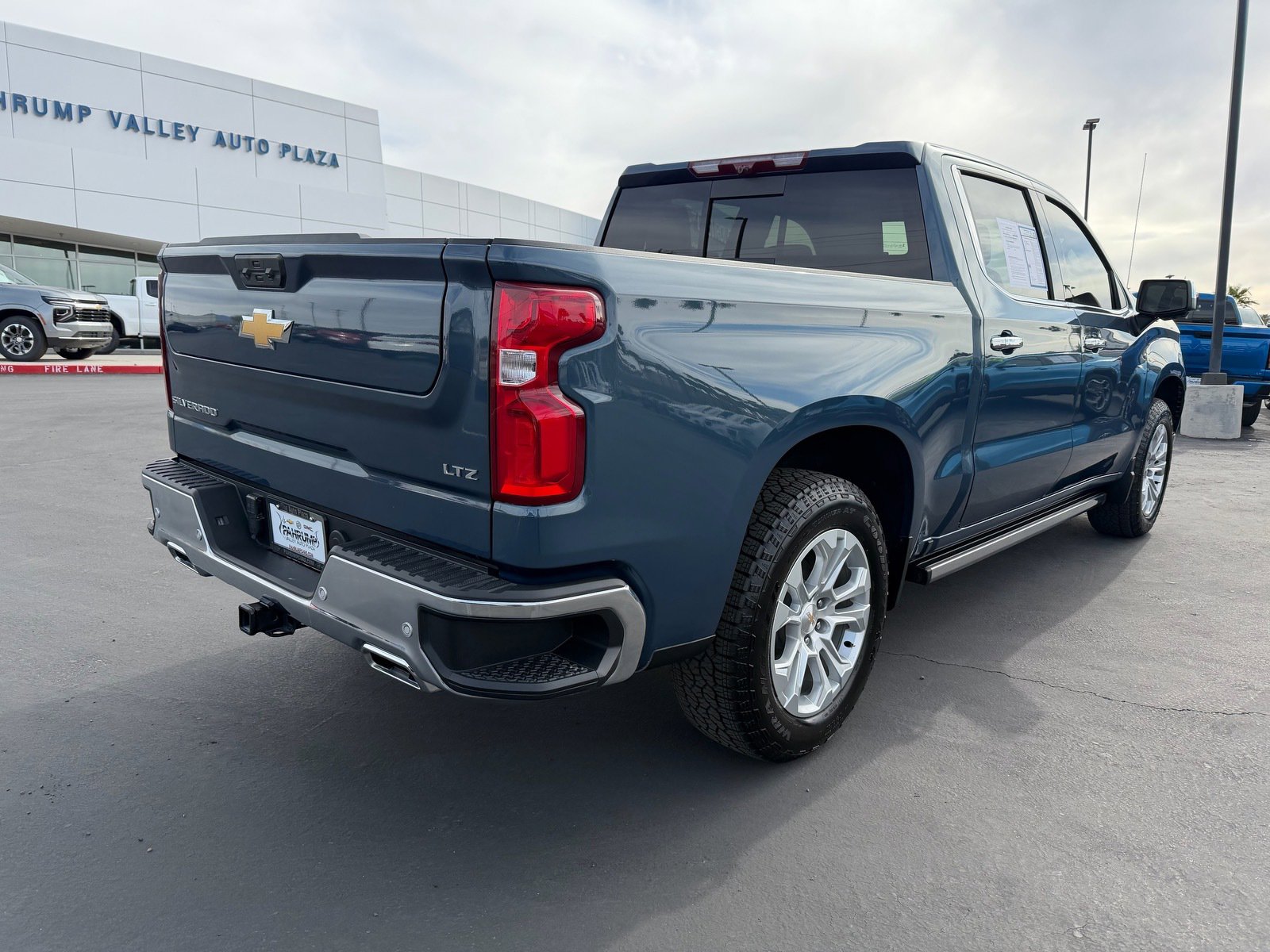 Used 2024 Chevrolet Silverado 1500 LTZ image 3